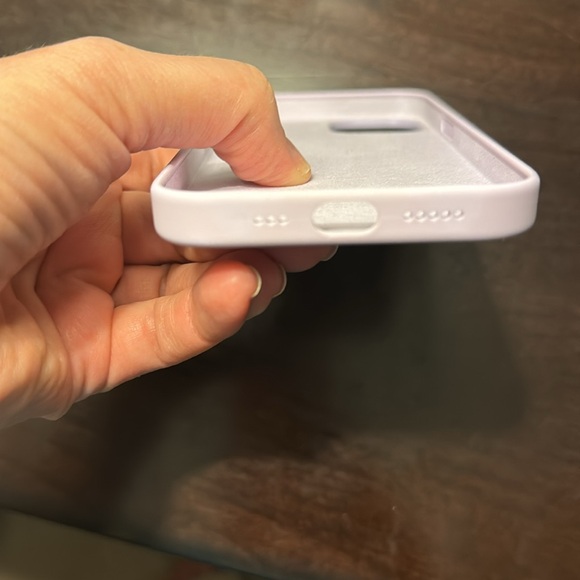 Apple iPhone 14 case lavender - Picture 6 of 6